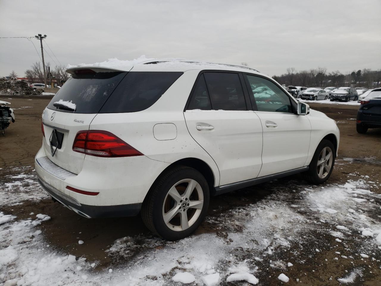 2018 Mercedes-Benz GLE - Image 3