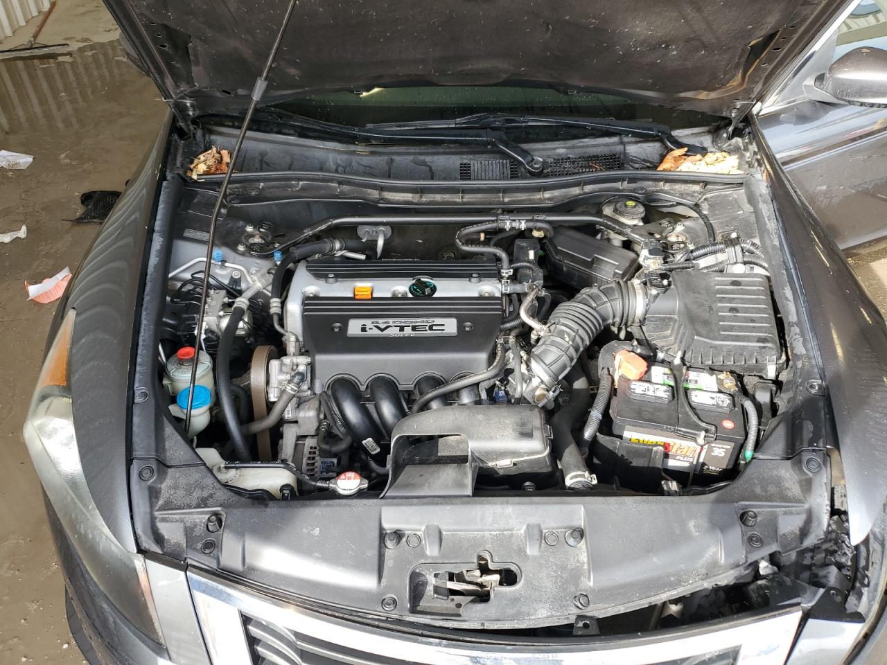 2009 Honda Accord - Image 11