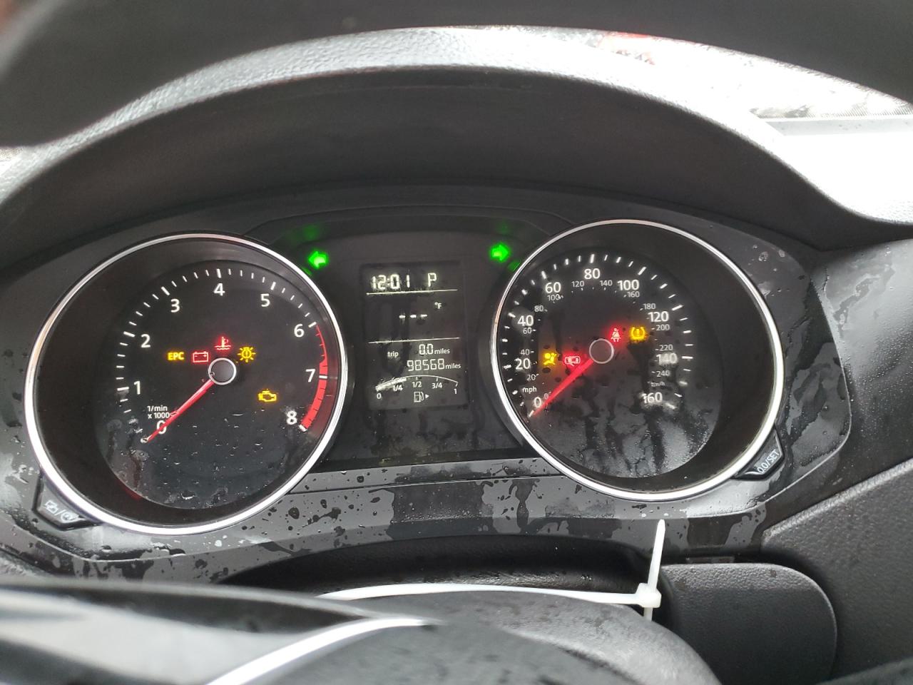 2015 Volkswagen Jetta - Image 9