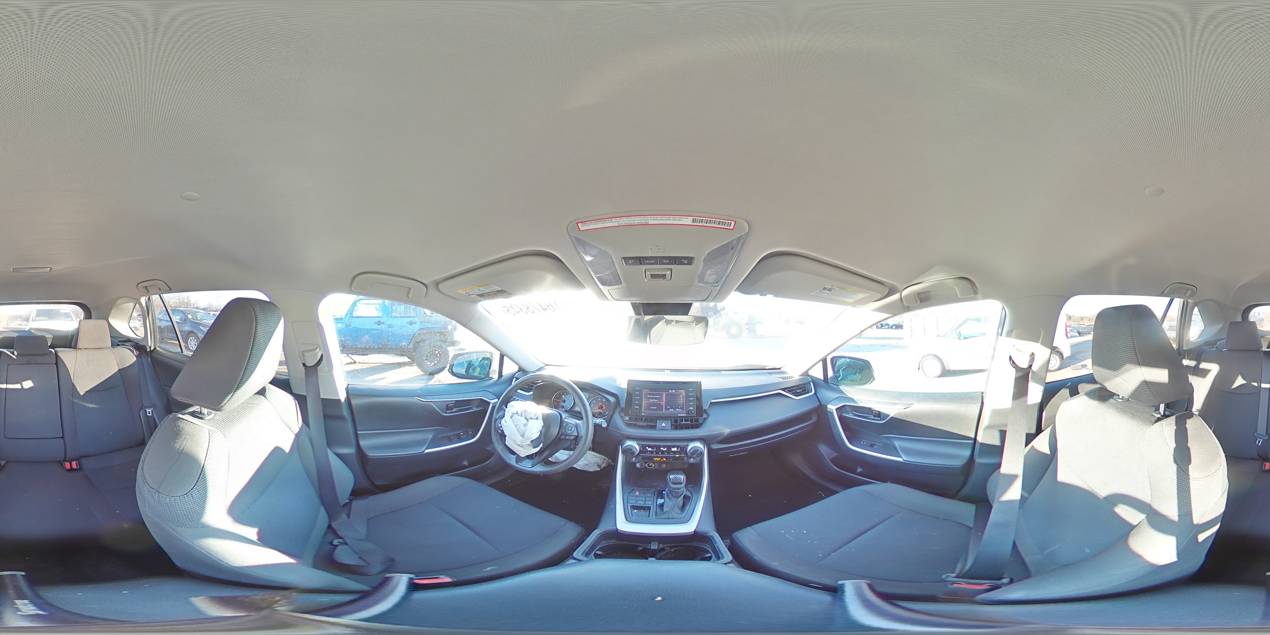 2022 Toyota RAV 4 - Image 13