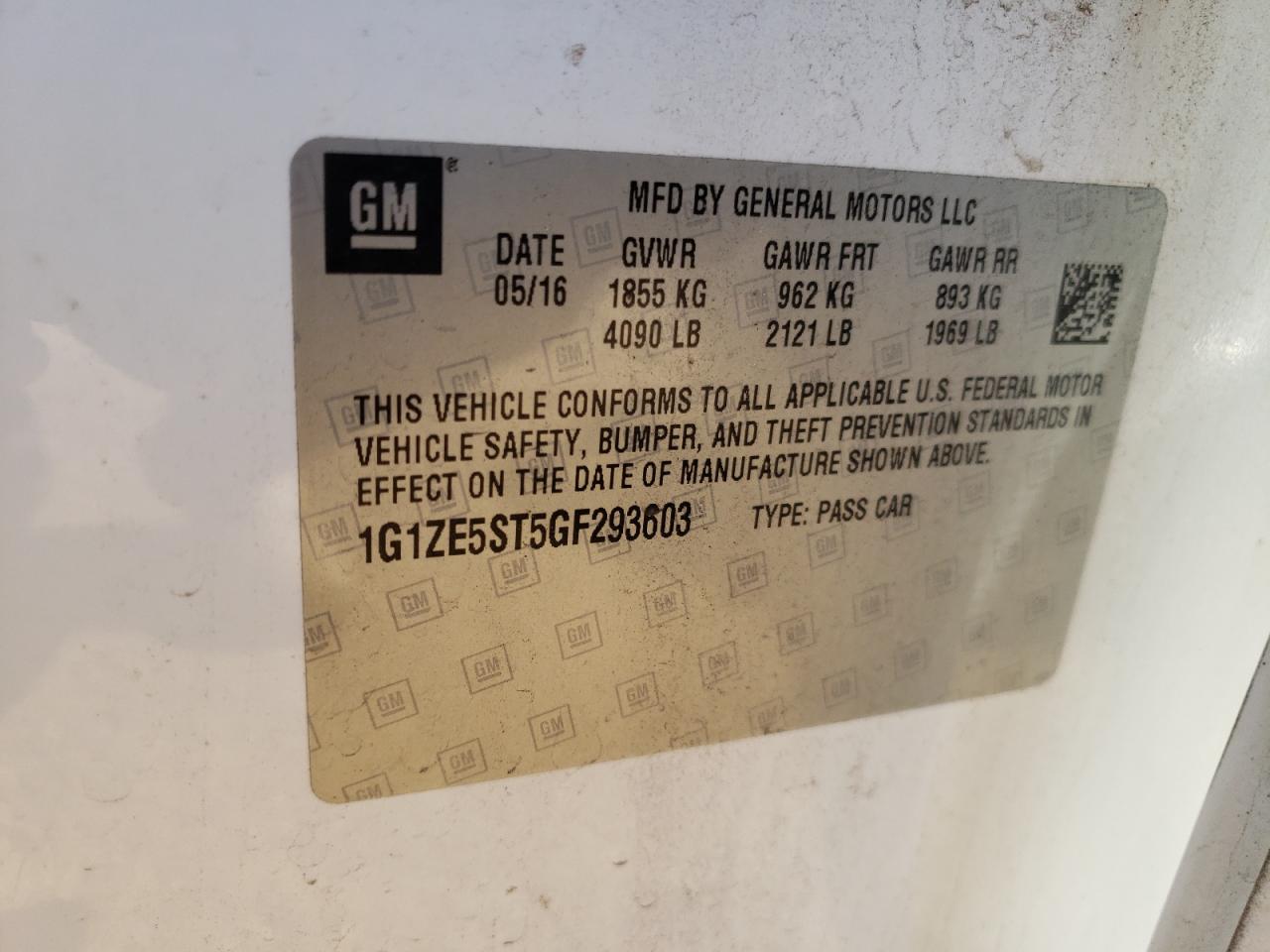 2016 Chevrolet Malibu - Image 12