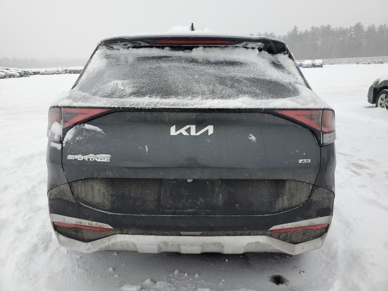 2024 Kia Sportage - Image 6
