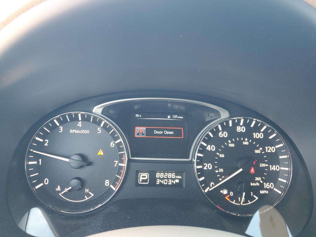 2015 Nissan Altima - Image 9
