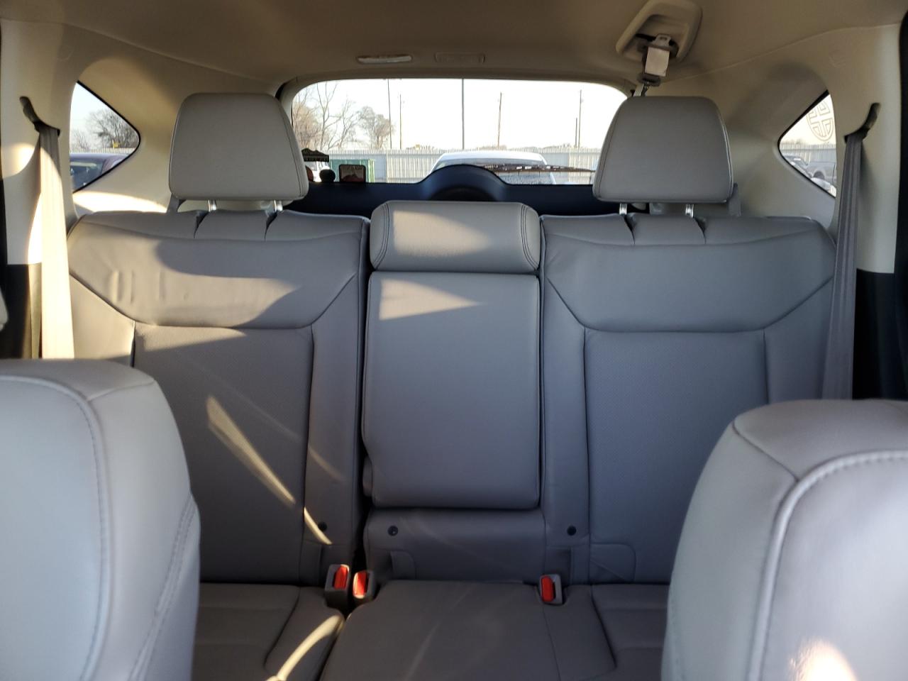 2016 Honda CR-V - Image 10