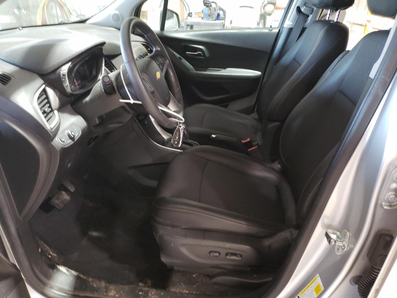 2020 Chevrolet Trax - Image 7