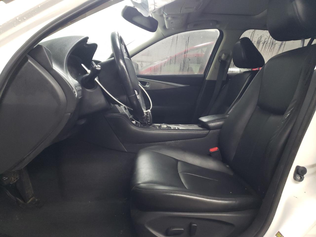 2015 Infiniti Q50 - Image 7