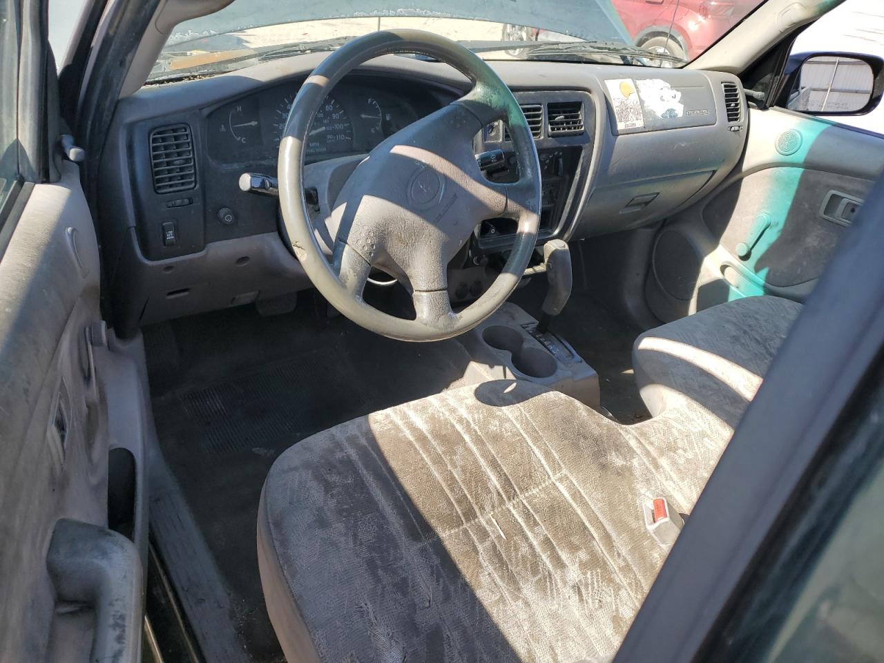 2002 Toyota Tacoma - Image 8