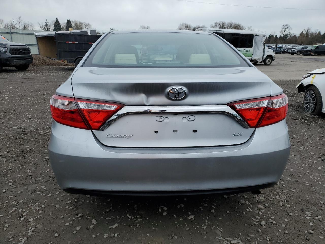 2015 Toyota Camry - Image 6