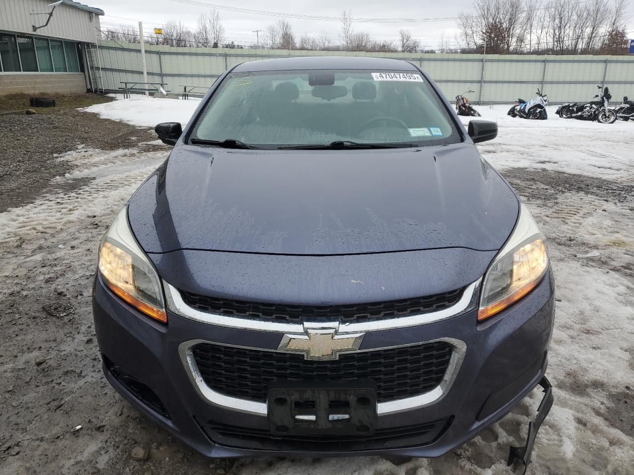 2015 Chevrolet Malibu - Image 5