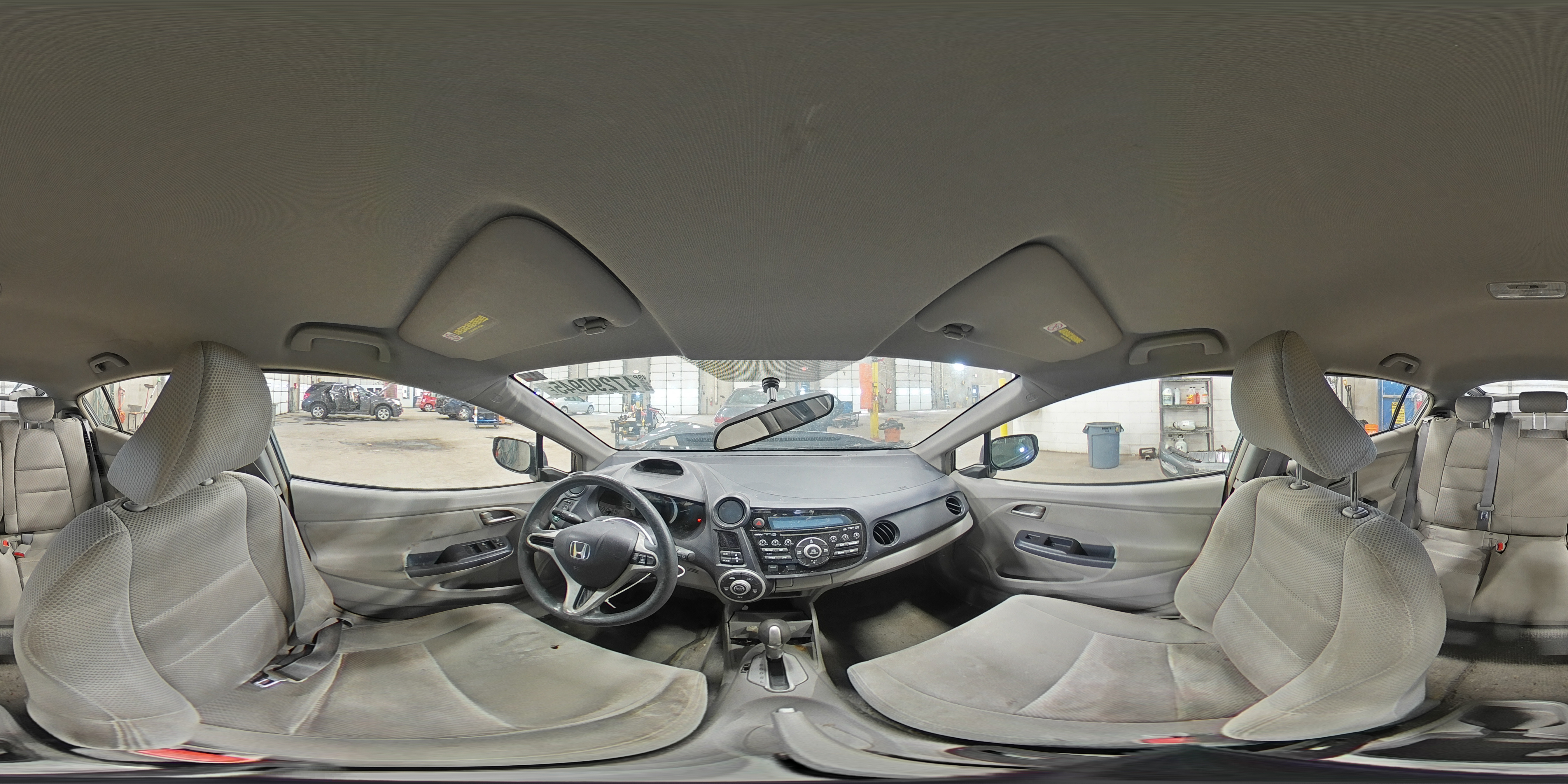 2010 Honda Insight - Image 13