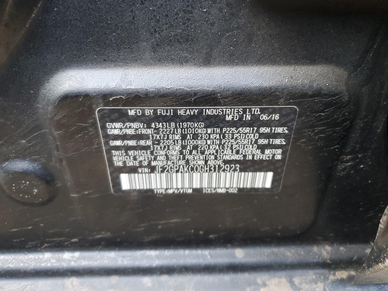 2016 Subaru XV - Image 12