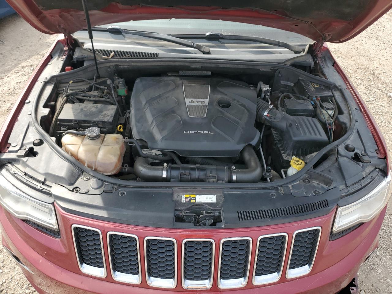 2014 Jeep Grand Cherokee - Image 11