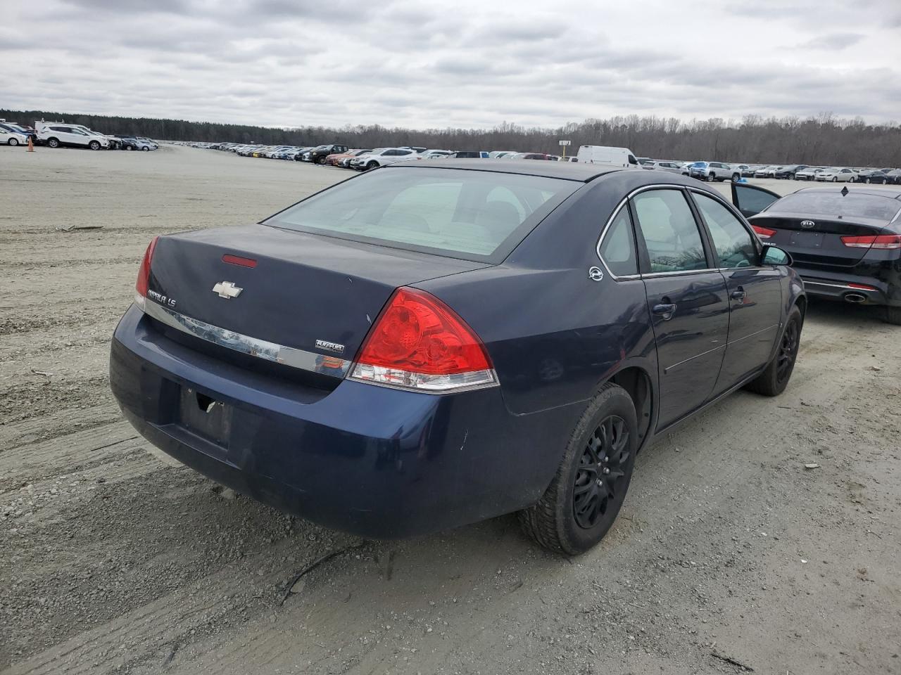 2007 Chevrolet Impala - Image 3