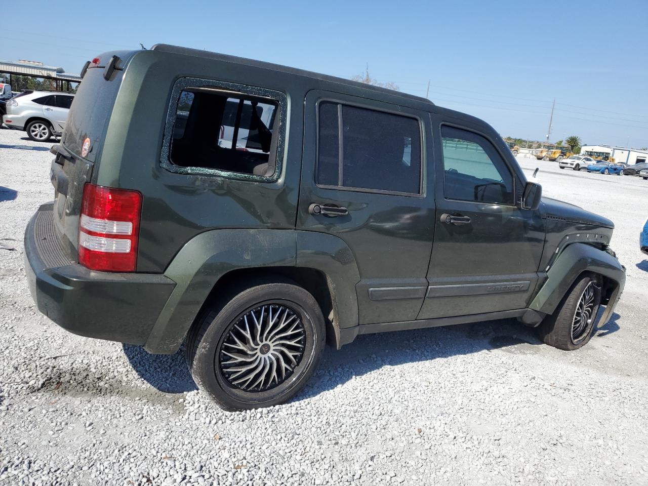 2009 Jeep Liberty (North America) - Image 3