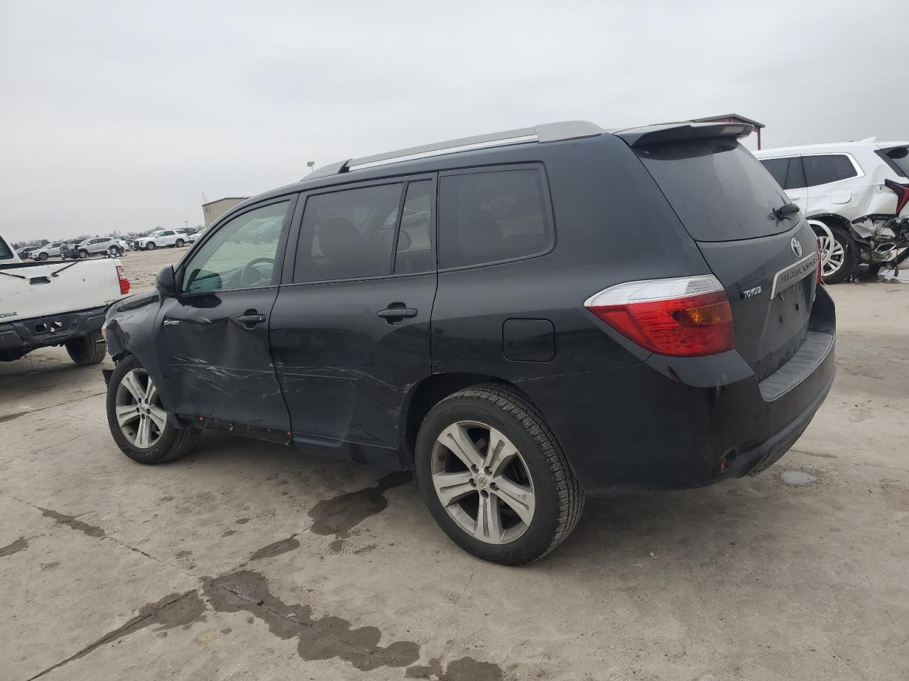 2008 Toyota Highlander - Image 2