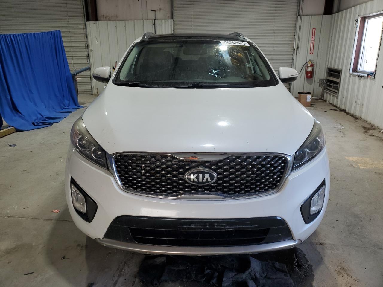 2016 Kia Sorento - Image 5