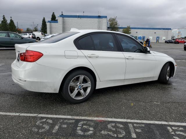  BMW 3 SERIES 2014 Белый