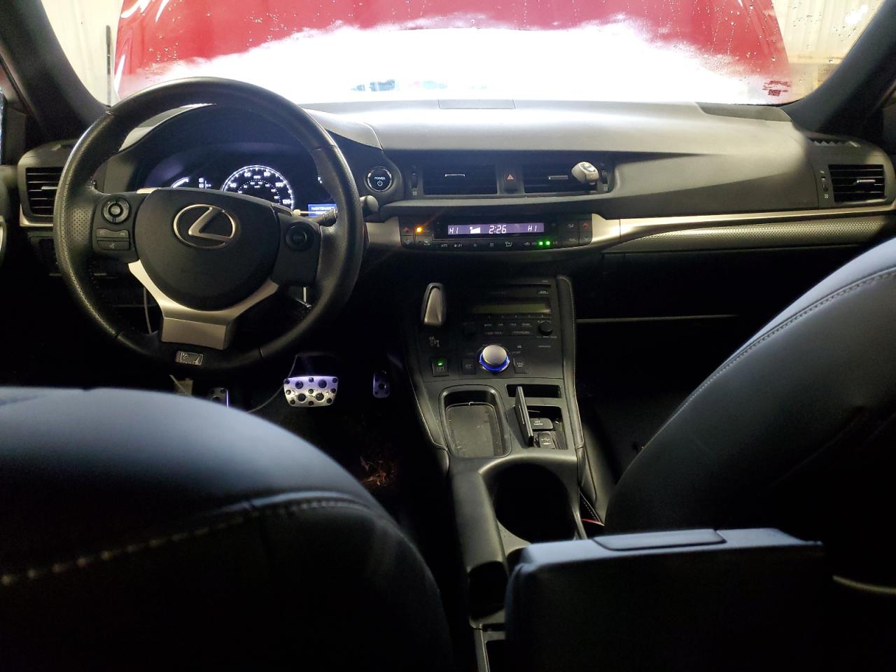 2015 Lexus CT - Image 8
