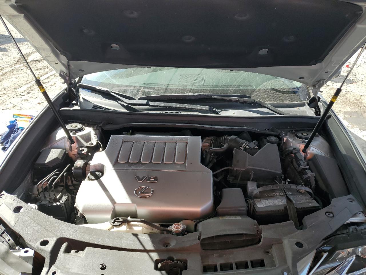 2017 Lexus ES - Image 11