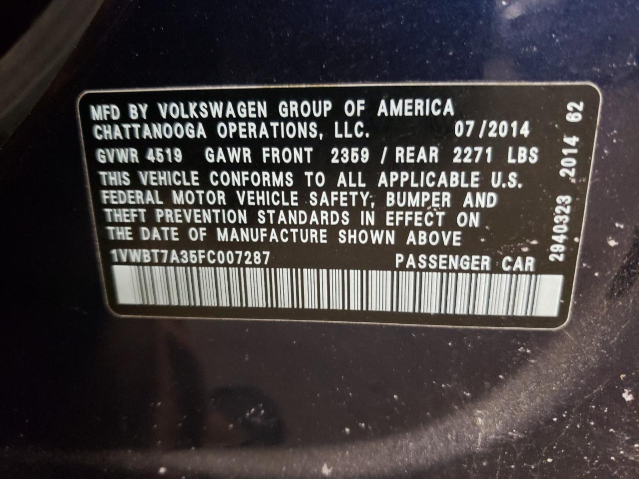 2015 Volkswagen Passat - Image 12