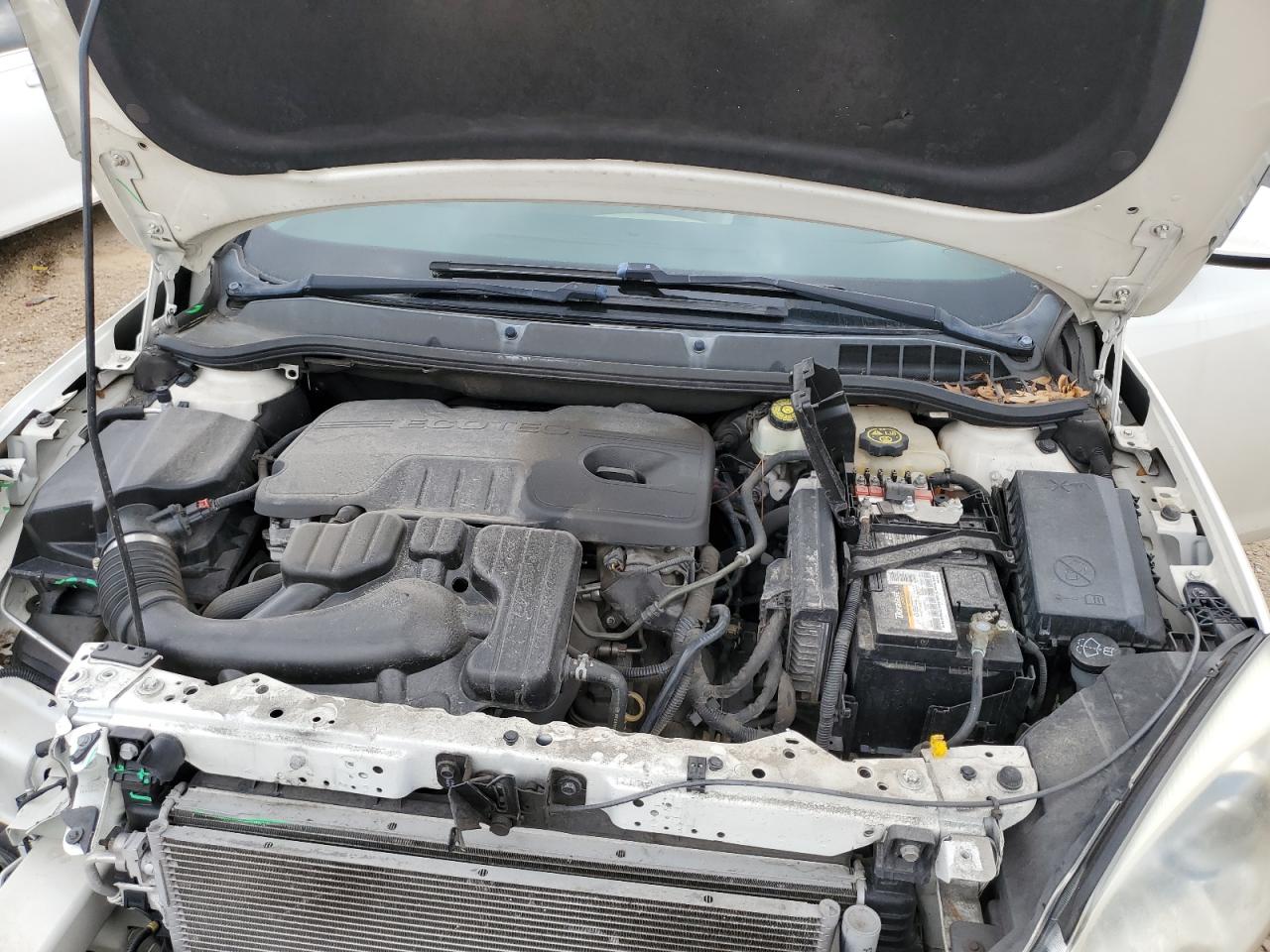 2014 Buick Verano - Image 11