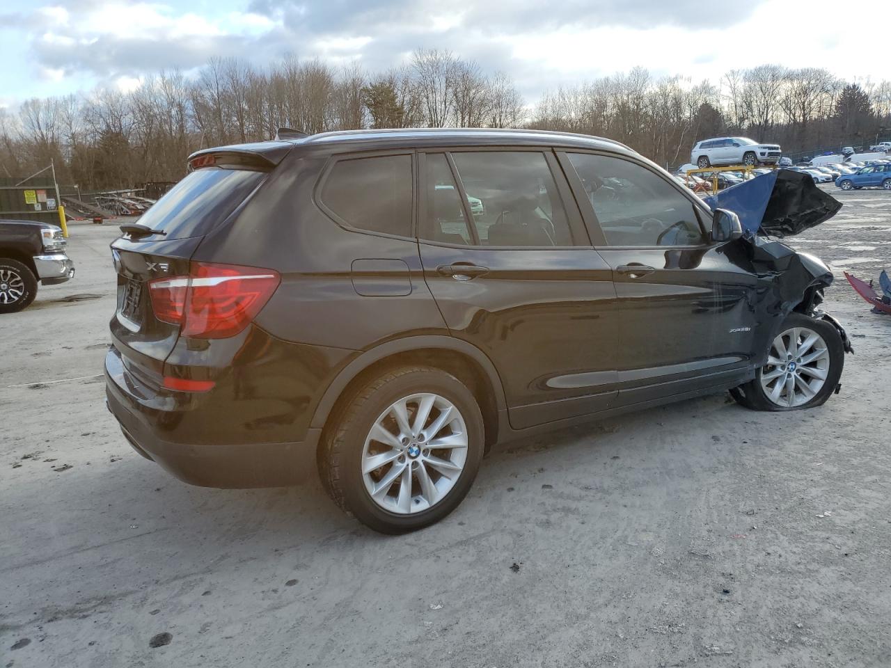 2017 BMW X3 - Image 3