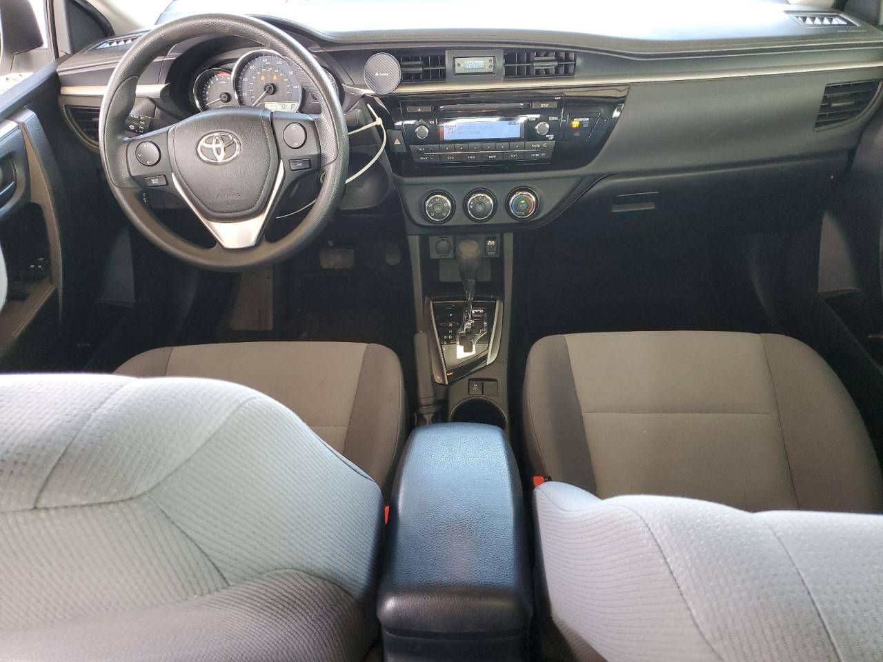 2015 Toyota Corolla - Image 8