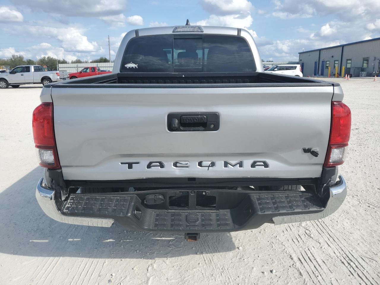 2021 Toyota Tacoma - Image 6