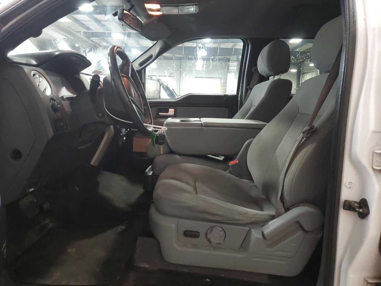 2014 Ford F-150 - Image 7