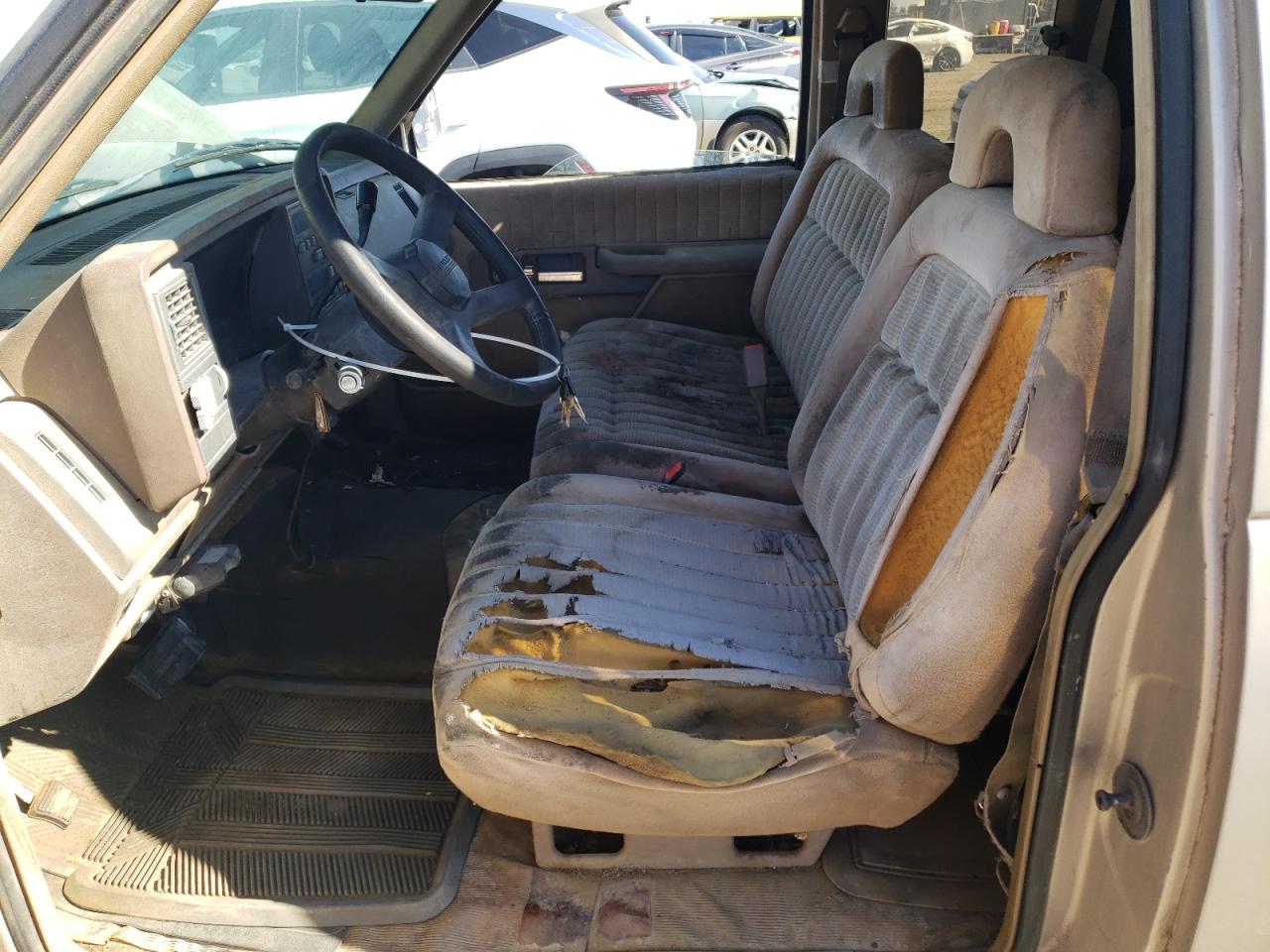 1992 Chevrolet GMT-400 - Image 7