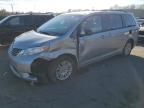 2013 Toyota Sienna Xle продається в Exeter, RI - Front End