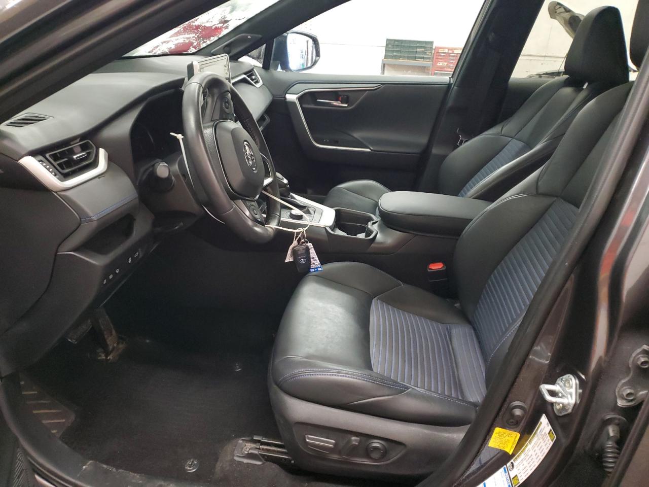 2021 Toyota RAV 4 - Image 7