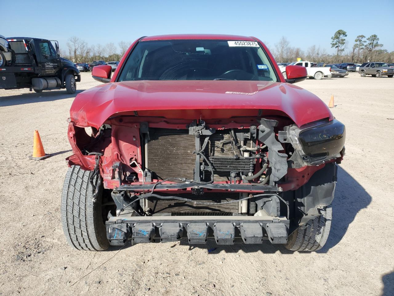 2018 Toyota Tacoma - Image 5