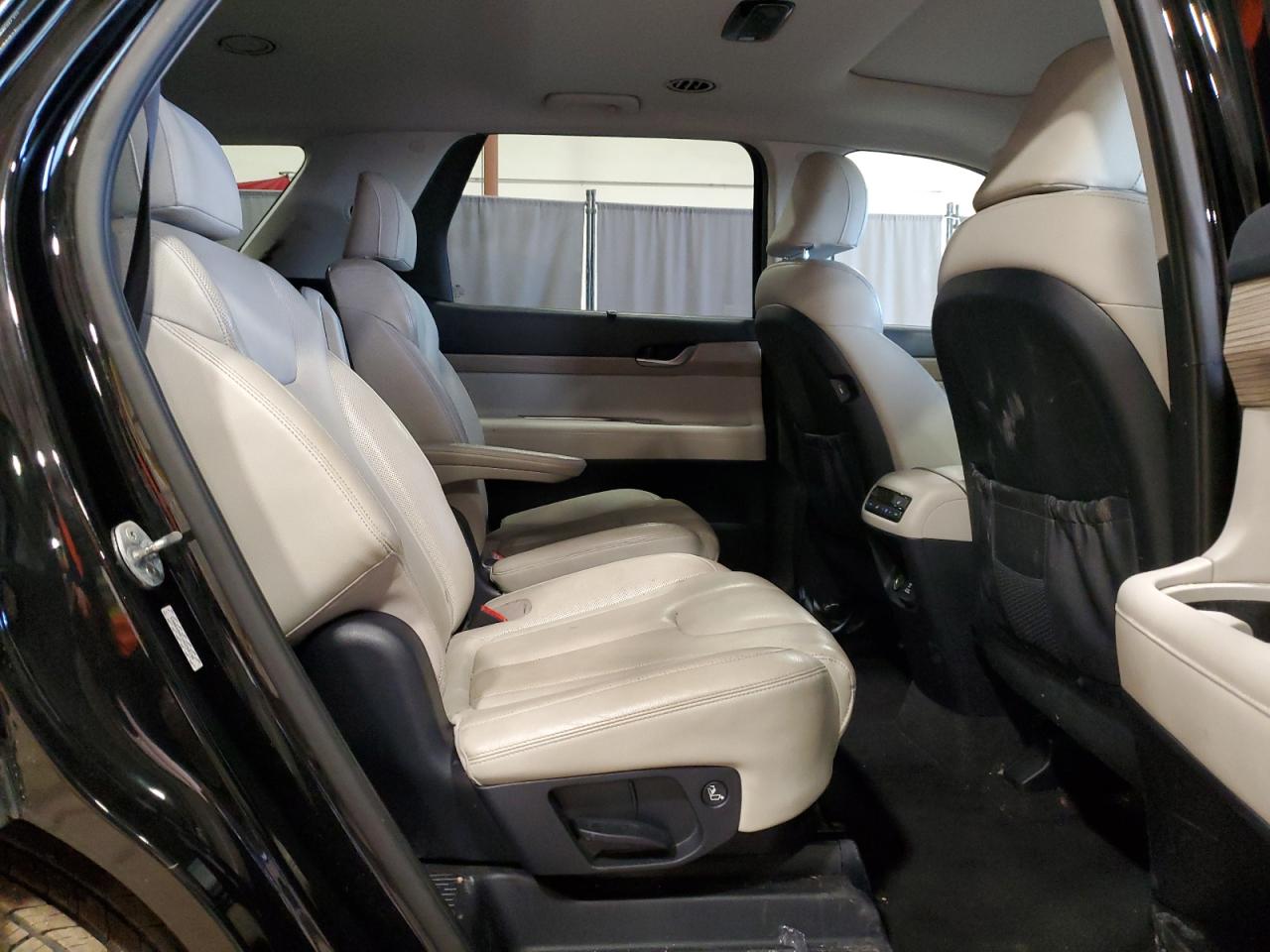 2021 Hyundai Palisade - Image 11