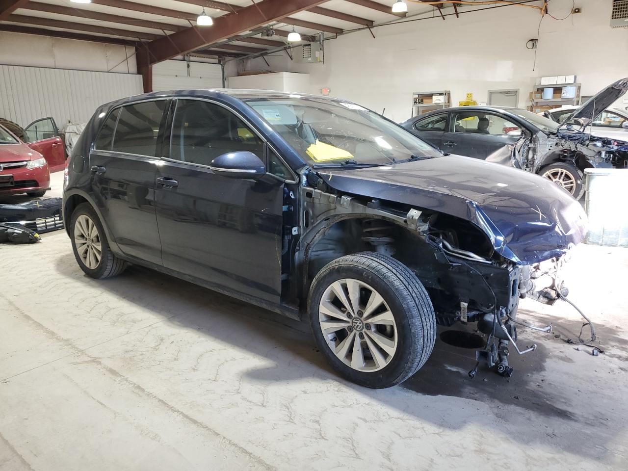 2018 Volkswagen Golf - Image 4