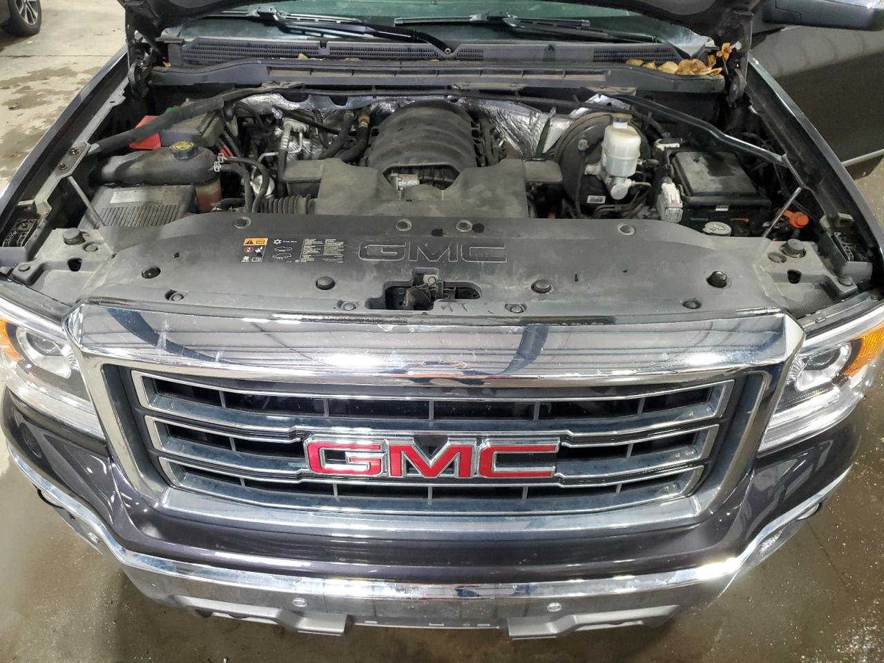 2015 GMC Sierra - Image 12