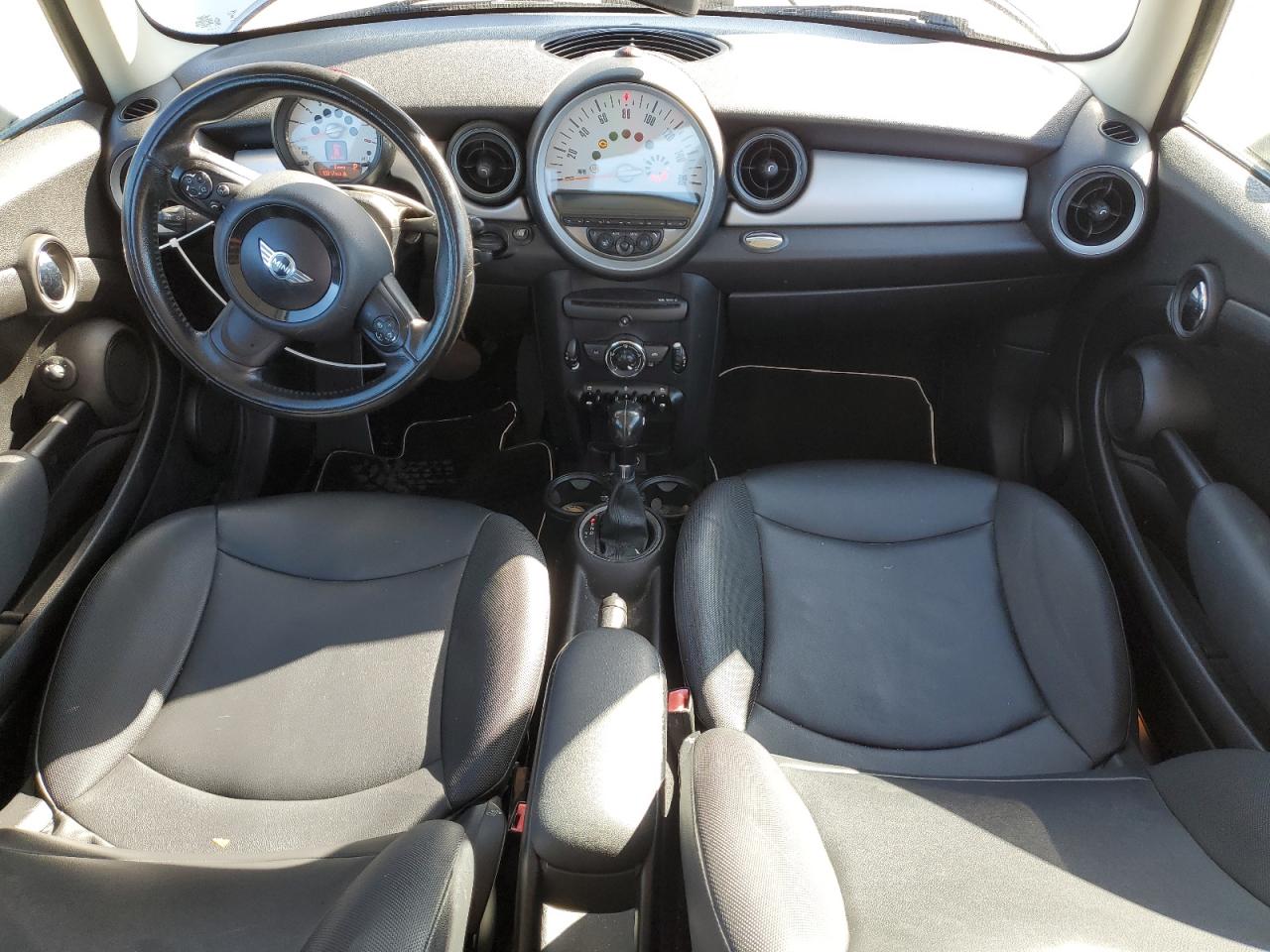 2013 MINI Cooper - Image 8