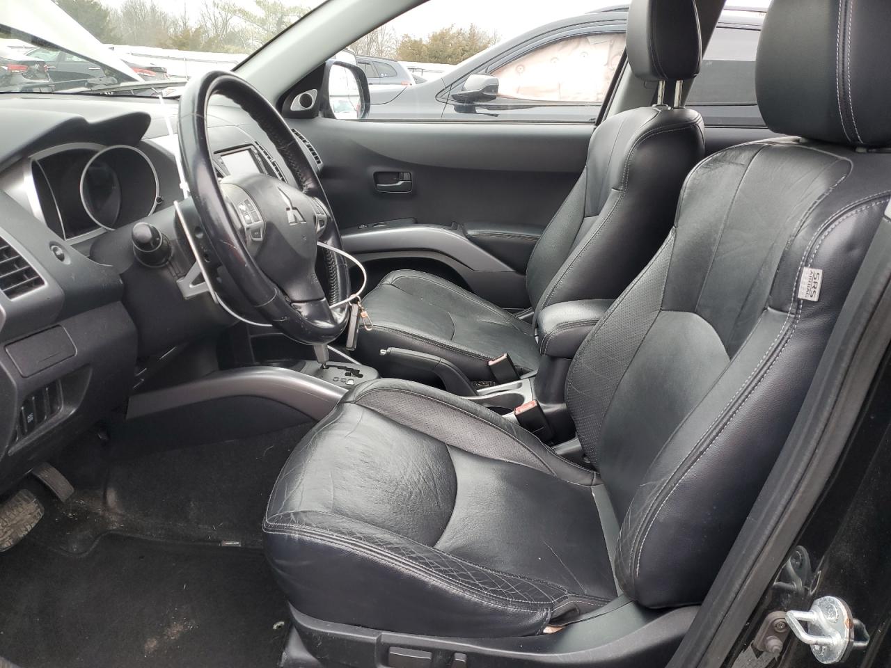 2007 Mitsubishi Outlander - Image 7