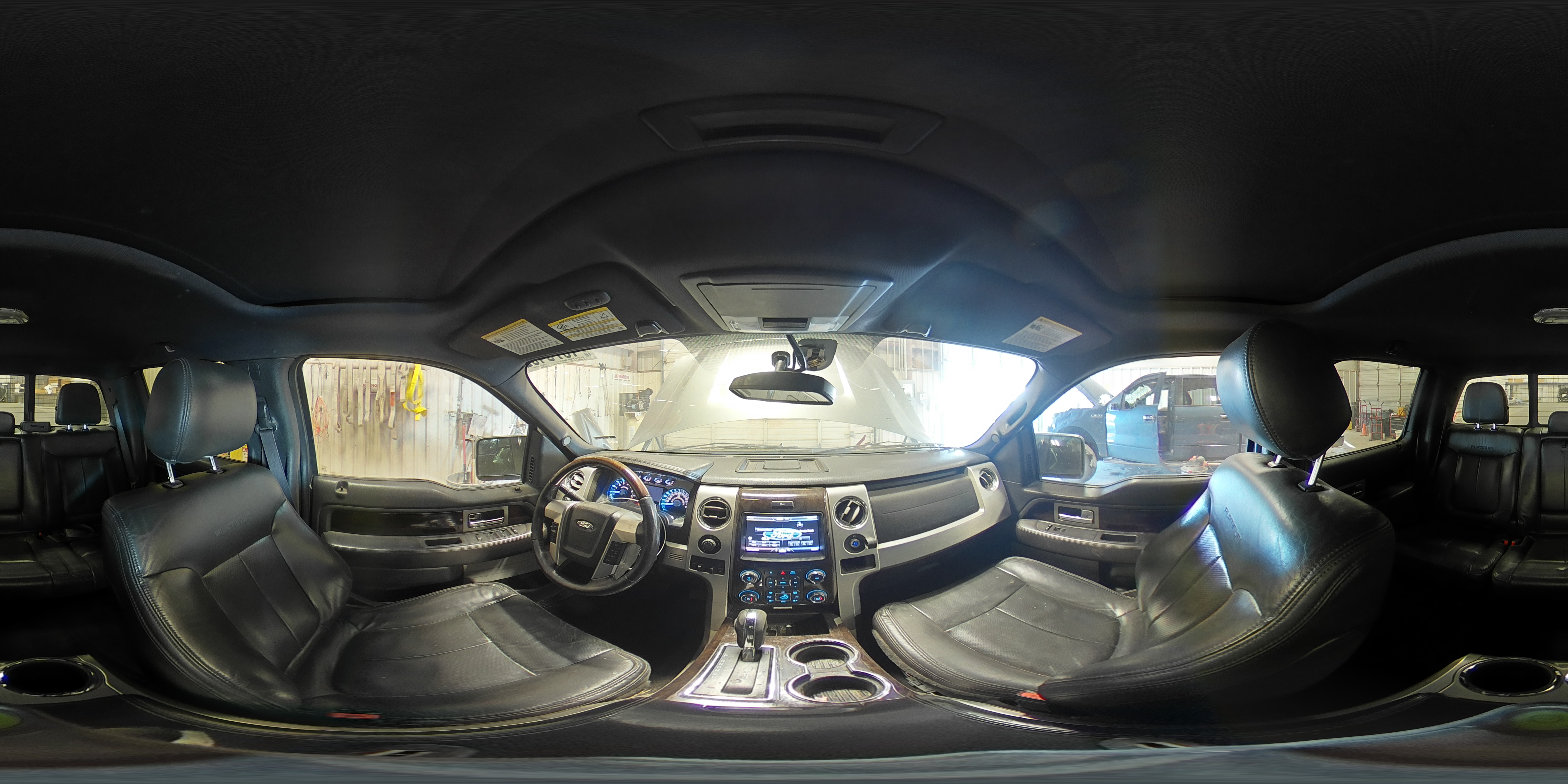 2013 Ford F-150 - Image 13