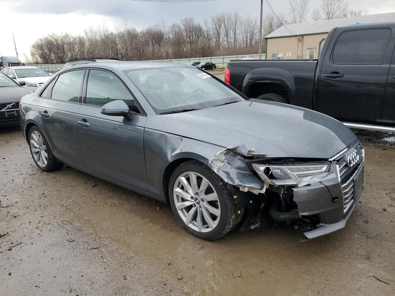 2017 Audi A4 - Image 4