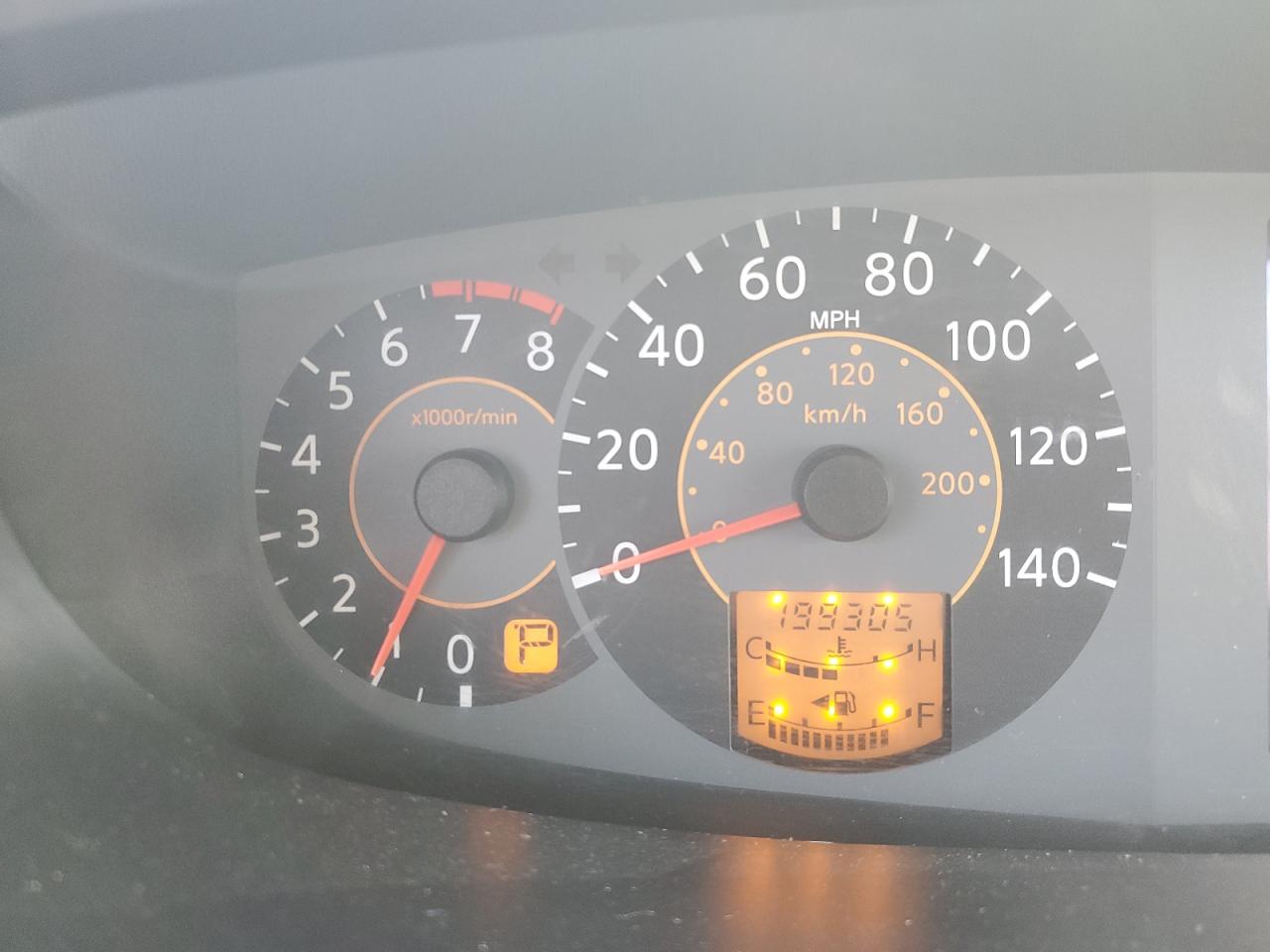 2004 Nissan Quest - Image 9