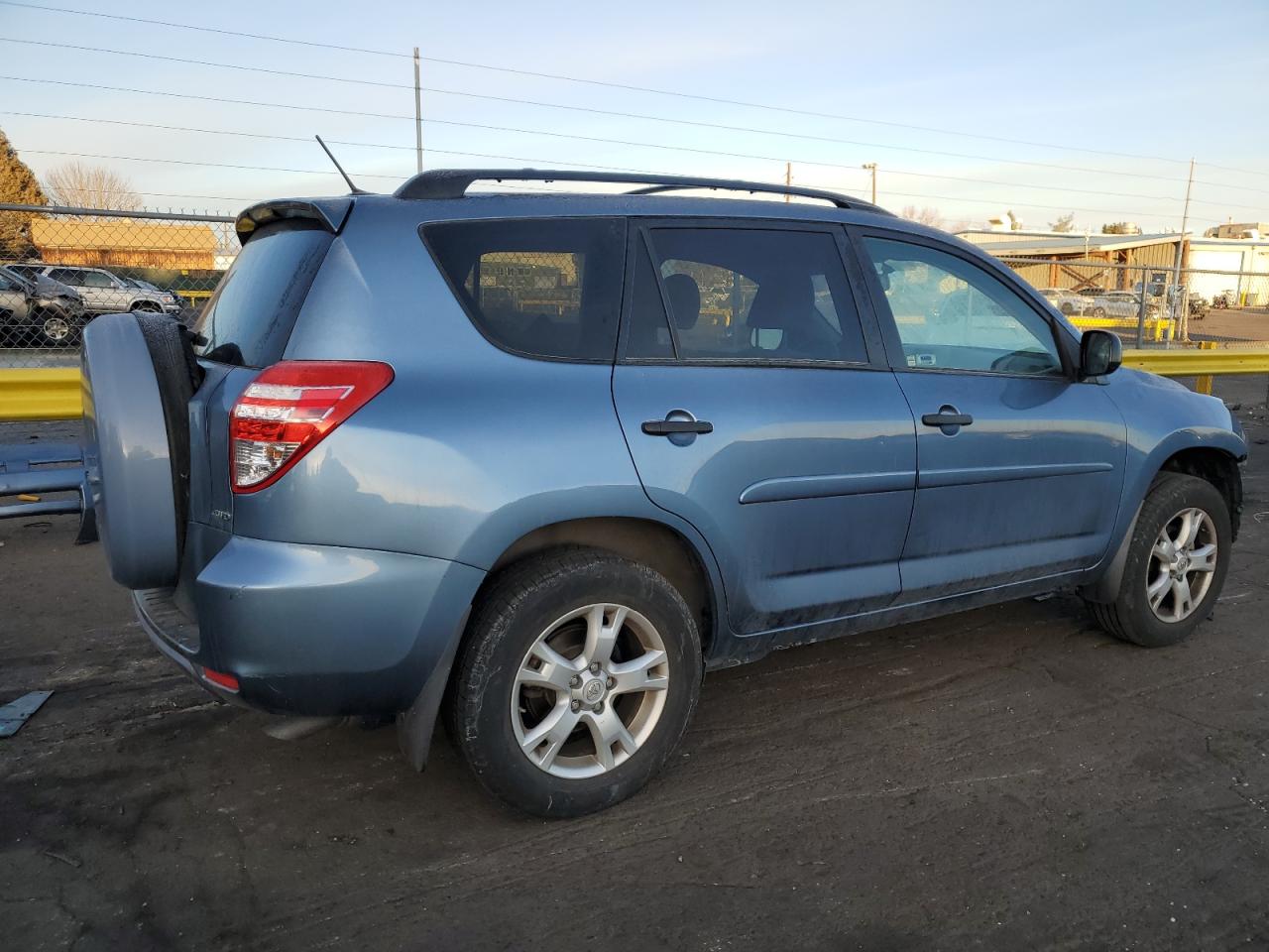 2009 Toyota RAV 4 - Image 3