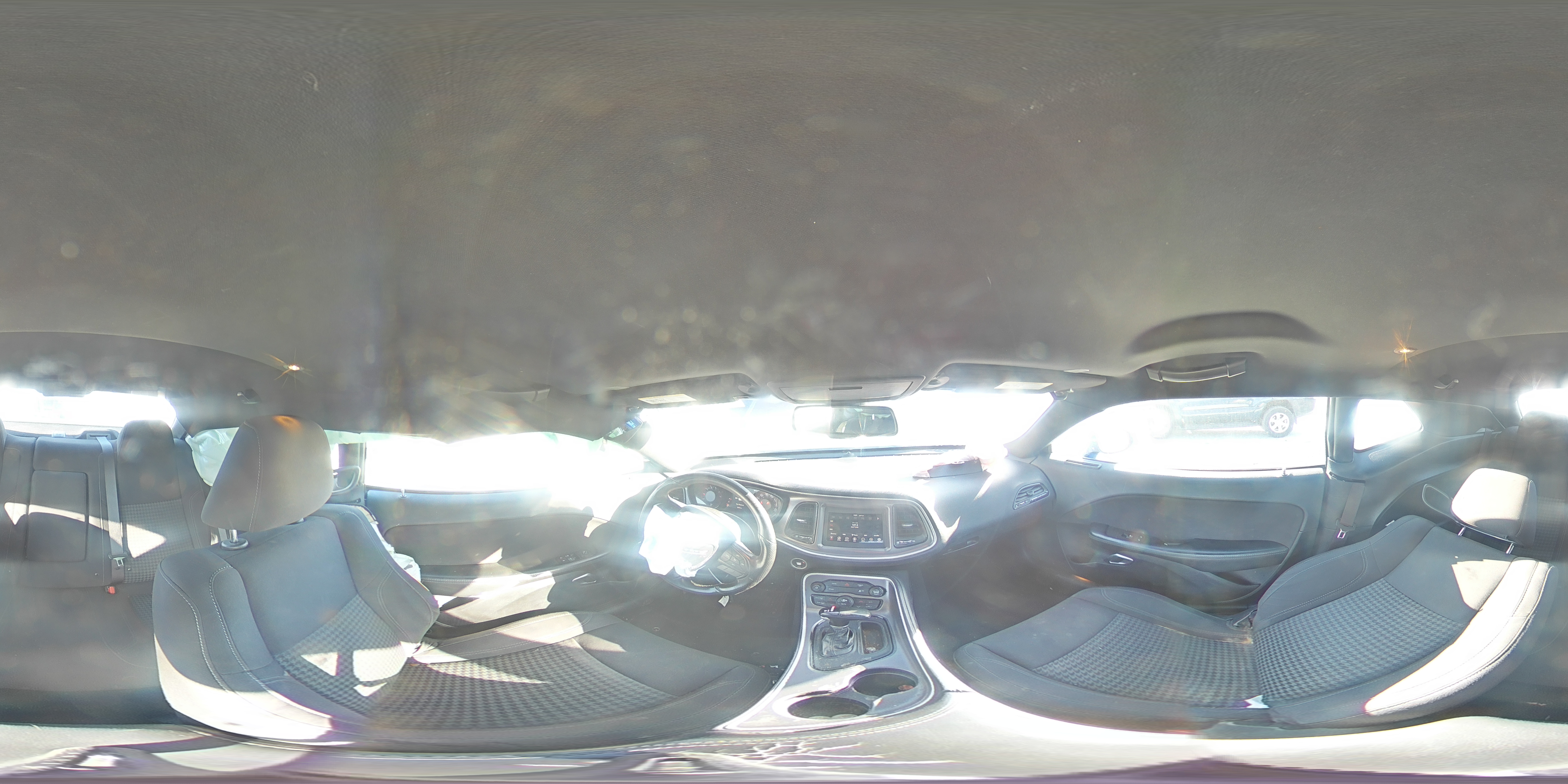 2019 Dodge Challenger - Image 12