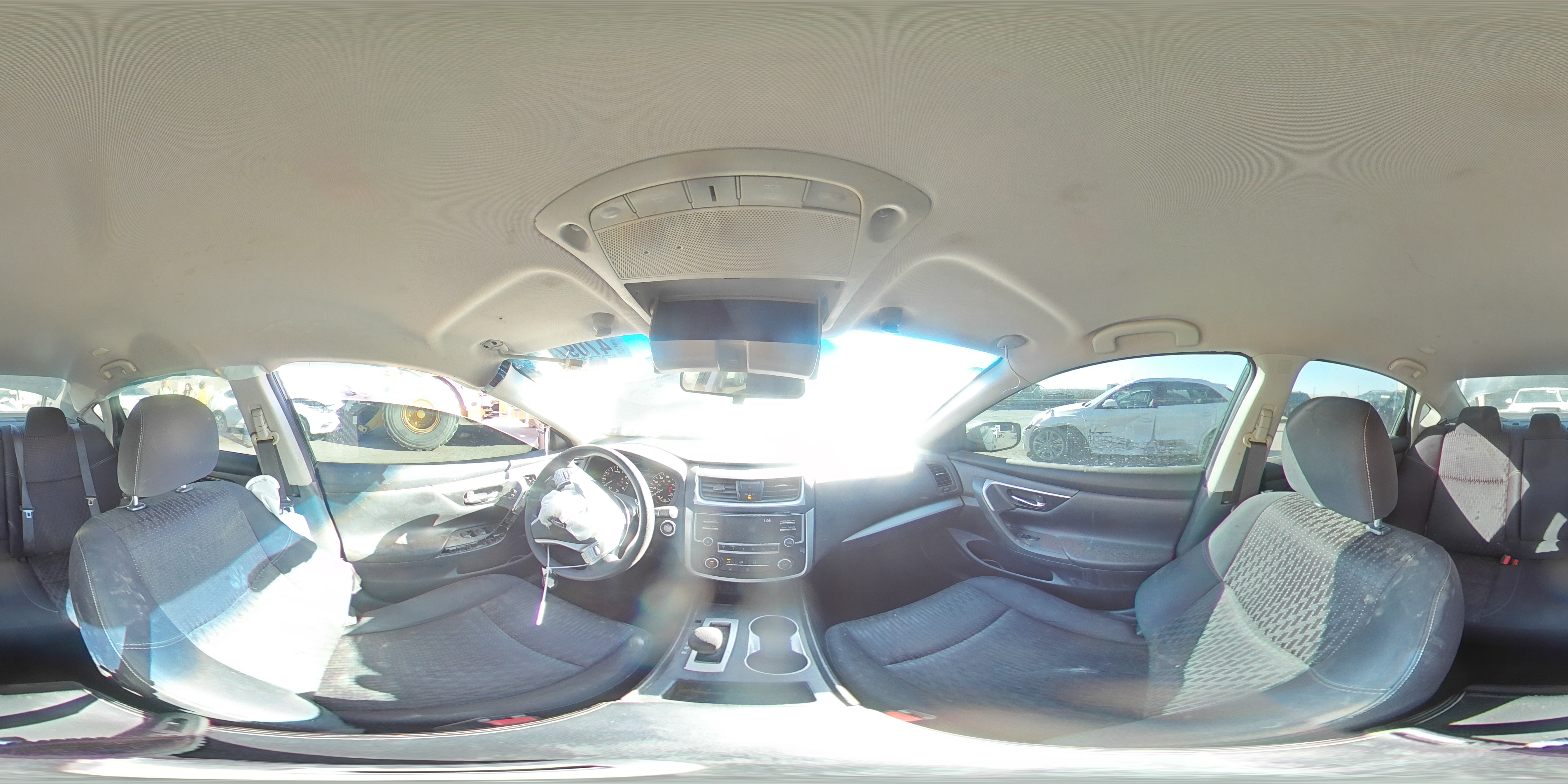 2016 Nissan Altima - Image 12