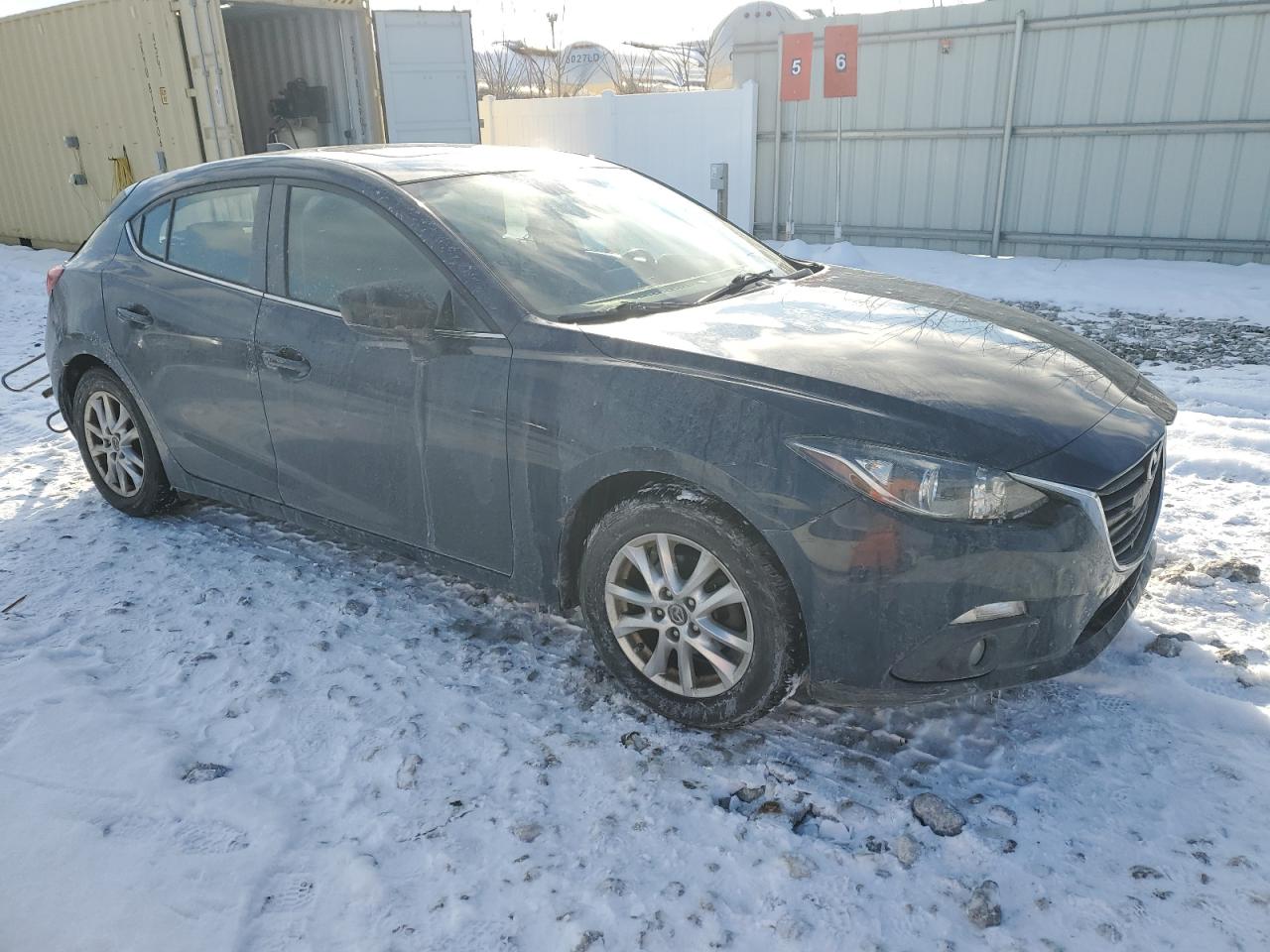 2015 Mazda 3 - Image 4