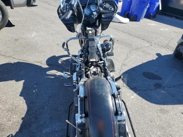 HARLEY-DAVIDSON FL 2015 Чорний