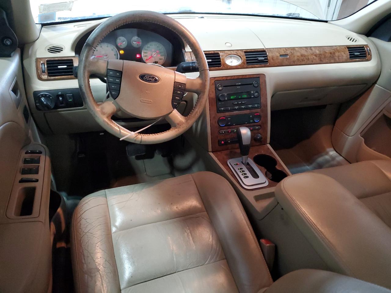 2007 Ford Five Hundred - Image 8