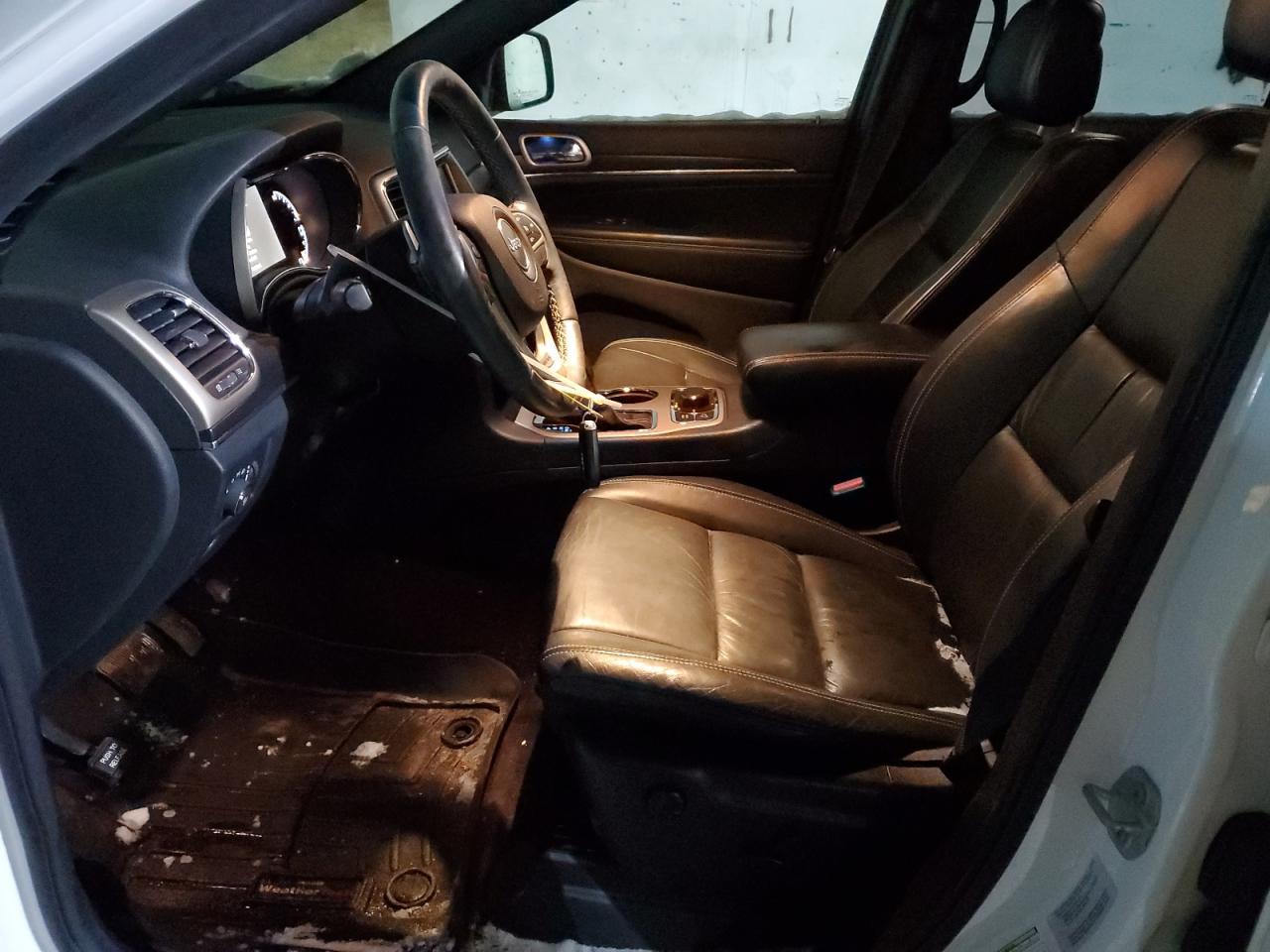 2016 Jeep Grand Cherokee - Image 7
