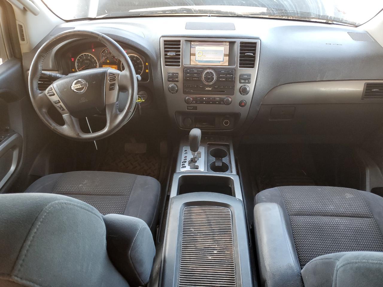2015 Nissan Armada - Image 8
