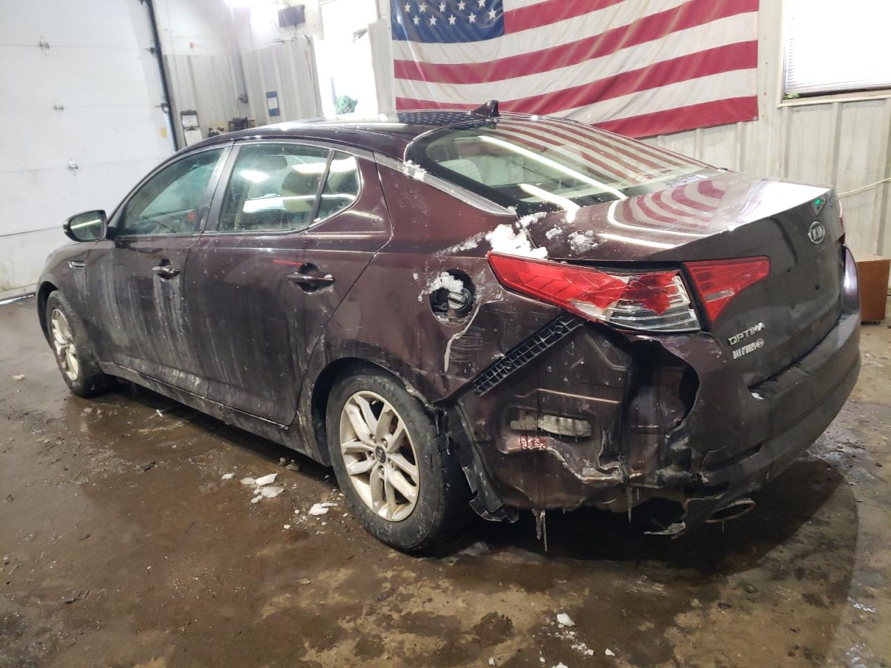 2011 Kia Optima - Image 2